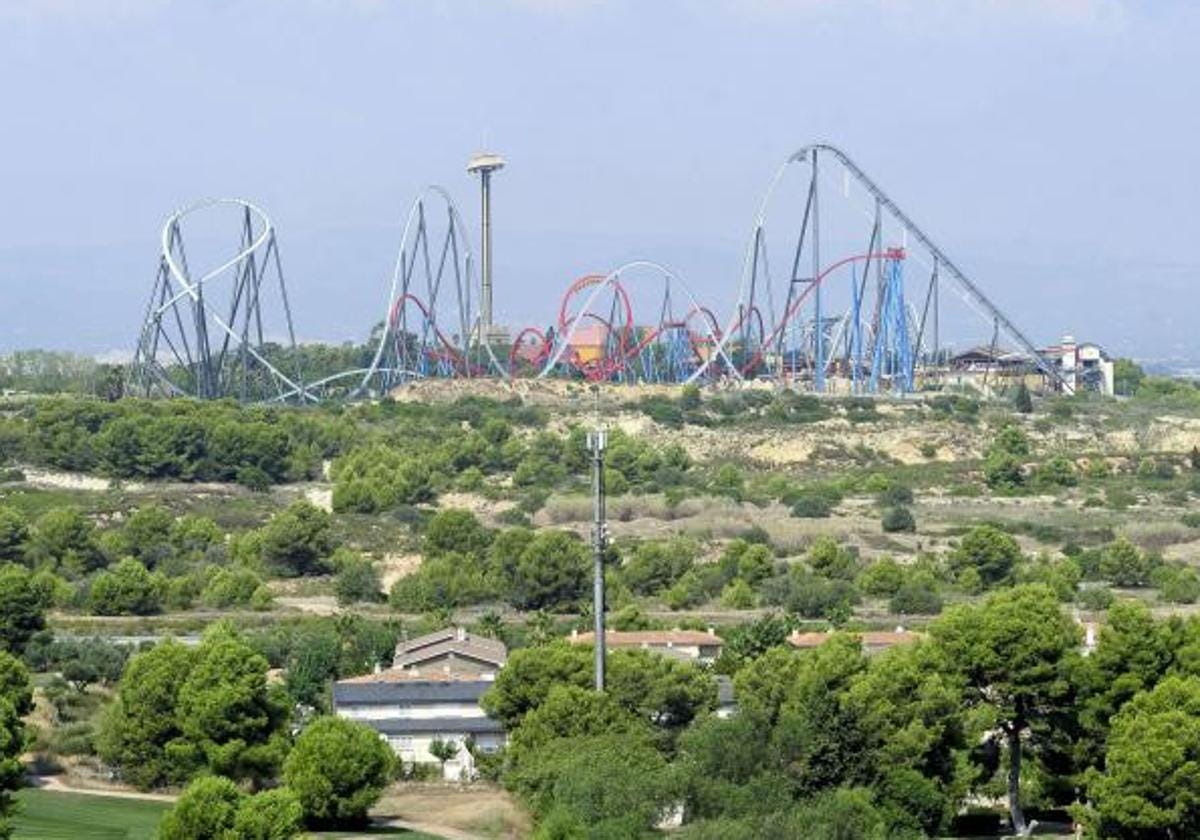 Port Aventura ofrece empleo