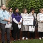 Prestaciones de salud para adultos mayores migrantes